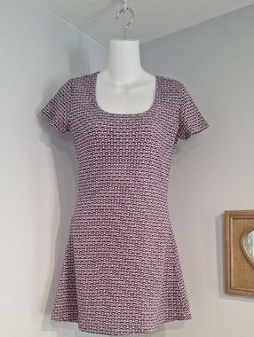 le chateau Red, Navy & Light Blue Wave-Stripe Top